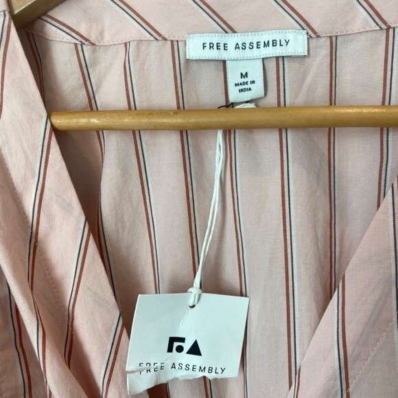 NWT Free Assembly Pink Balloon Sleeve 100% Cotton Wrap Blouse - Size M - Picture 7 of 9